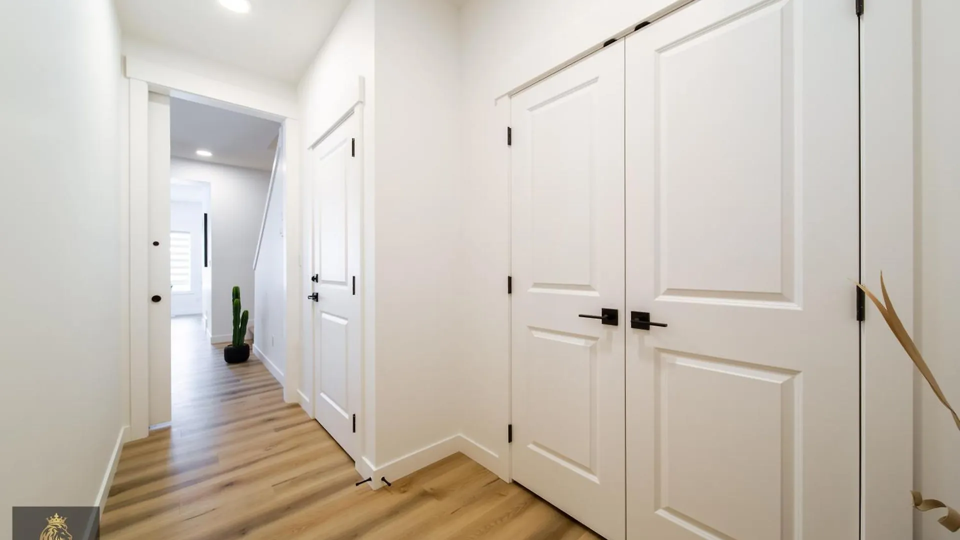 Freshmodernwemgaragekingbed Villa Edmonton Holiday home