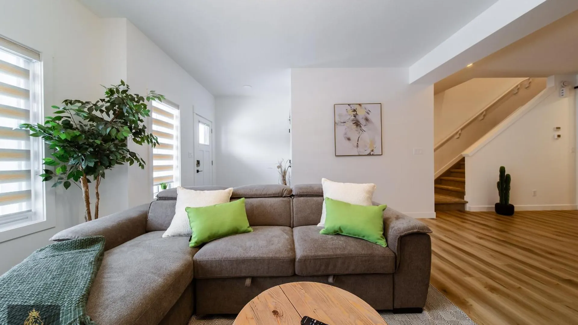 Dom wakacyjny Willa Freshmodernwemgaragekingbed Edmonton