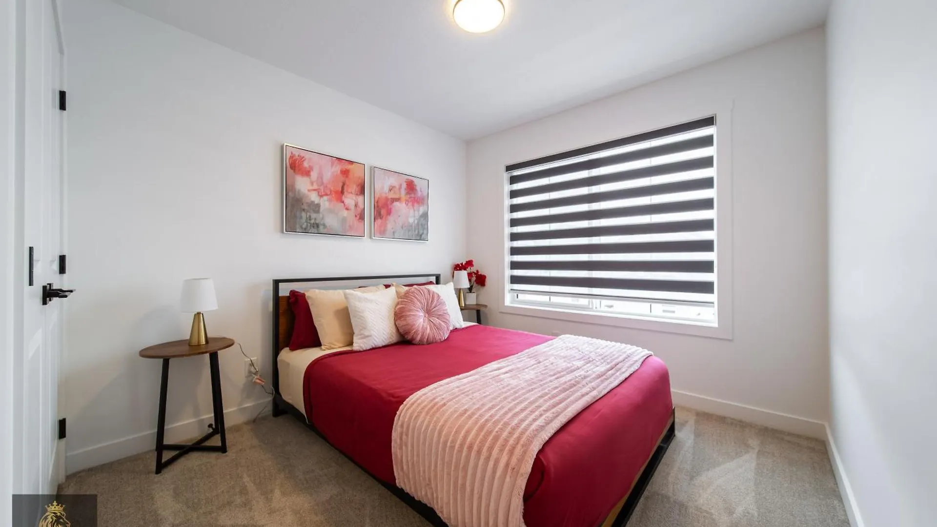 Willa Freshmodernwemgaragekingbed Edmonton Dom wakacyjny